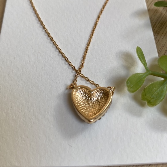 🎉HP🎉 Rue 27 Heart Pendant Necklace 💗 Gold - Picture 13 of 16